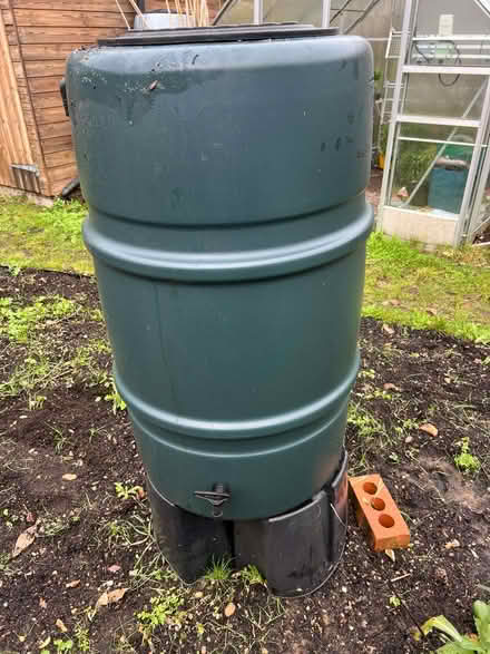 Photo of free Water butt (Chalkhouse Green RG4) #2
