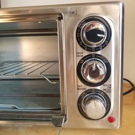 Photo of free Toaster Oven (Yonge Eglinton) #4