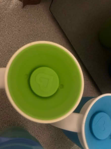 Photo of free Toddler bottles and plates (New barnet EN4) #4
