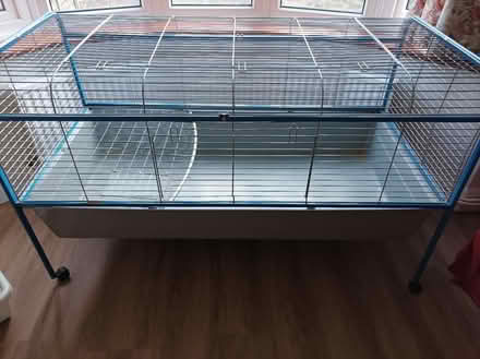 Photo of free Indoor guinea pig cage (Ipswich IP3) #1