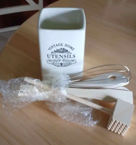 Photo of free Vintage Home Utensils Holder (Yardley Wood B28) #1