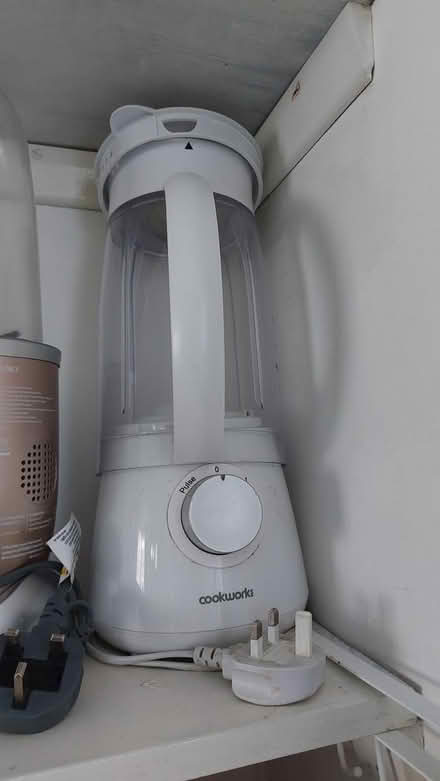 Photo of free Argos blender (Mitcham CR4) #1