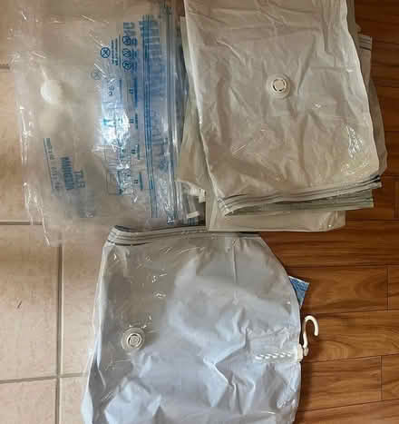 Photo of free vacuum seal storage bags (Santo Domingo) #1
