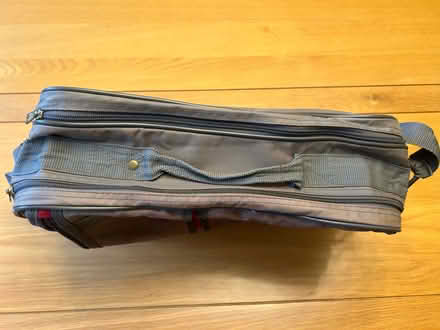 Photo of free Grey shoulder bag (Phippsville) #4