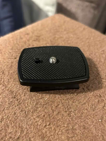 Photo of free Camera Quick Release Plate (Jennetts park RG12) #1