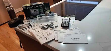 Photo of free Early 2000 Digital Camera (Hazeldean / Castlefrank) #1