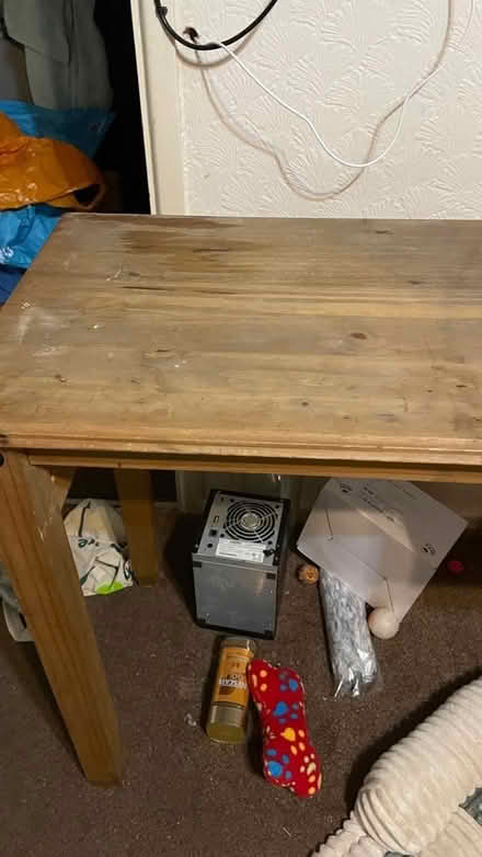 Photo of free Small pine desk with one drawer (Underdale SY2) #2