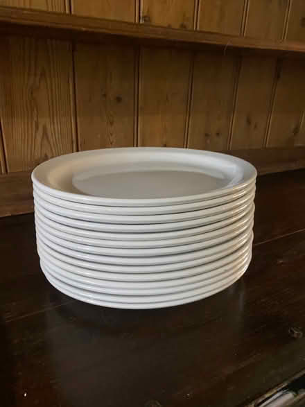 Photo of free 14 white oval dinner plates (GU31 Chithurst) #1