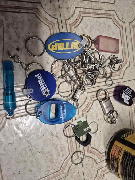 Photo of free key chains - various (20817) #1