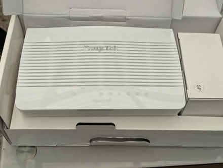 Photo of free Draytek router (Cook) #1