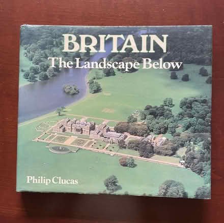 Photo of free Book: Britain, The Landscape Below (GU14) #1