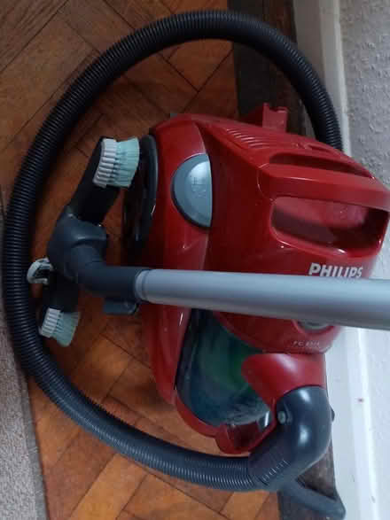 Photo of free Philips vacuum cleaner (Emsworth PO10 Off A259) #3