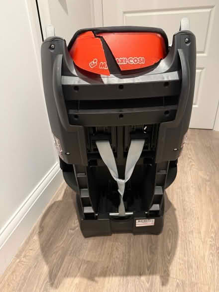 Photo of free Car seat (BS34 Charlton Hayes) #3