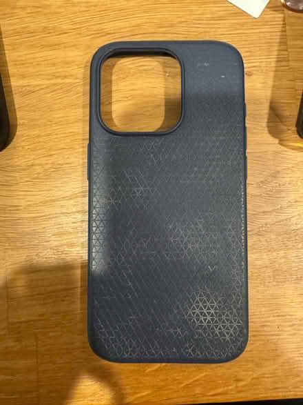 Photo of free iPhone 15 Pro case (101 and Fair Oaks Sunnyvale) #2