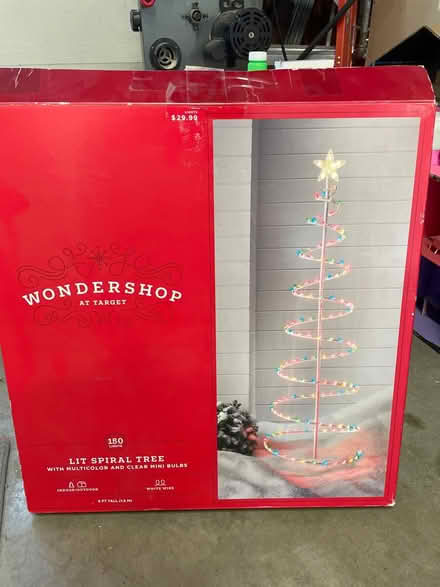 Photo of free Outdoor Xmas tree (Ponderosa park neighborhood) #1