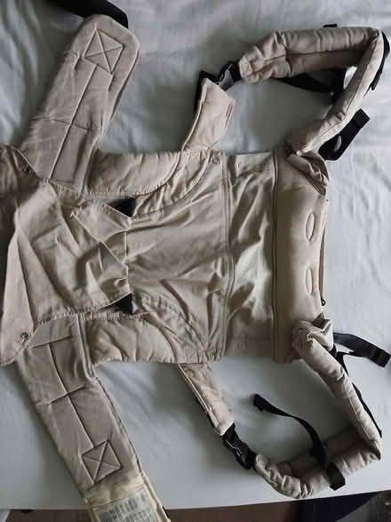 Photo of free Baby carrier (Blackbird Leys OX4) #2