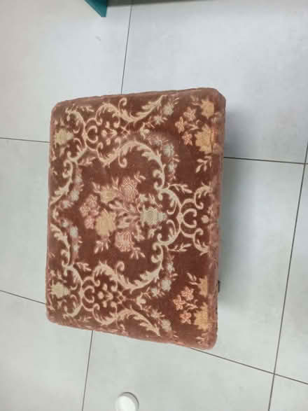 Photo of free Soft top stool (Nooklands PR2) #1