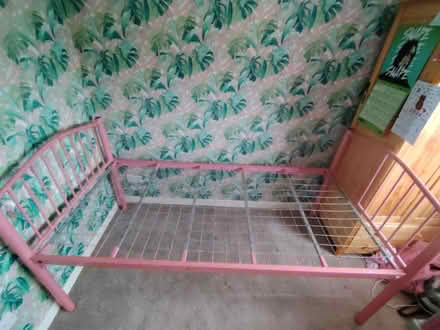 Photo of free Painted metal bed (Pensby CH61) #2