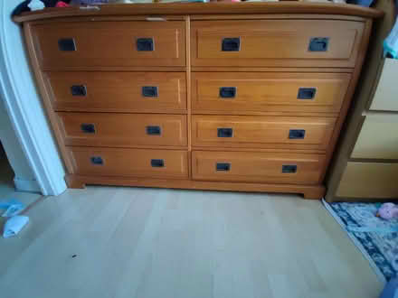 Photo of free Chest of drawers (Sw16) #1