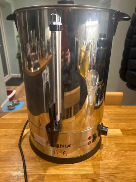 Photo of free Metal water heater all working (CH61) #1