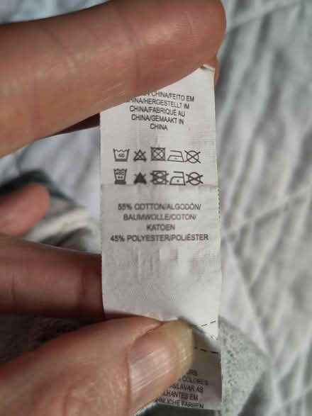 Photo of free Men's grey shorts - Size M (L1 Liverpool City Centre) #3