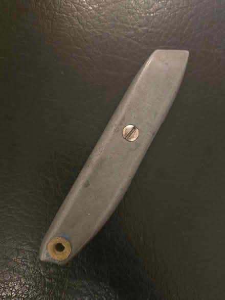 Photo of free Stanley knife casing (IG6 3s) #2