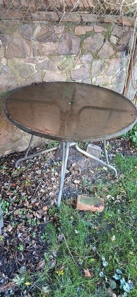 Photo of free Garden table and 4 chairs (Rothley LE7) #3