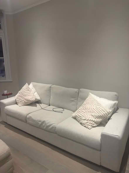 Photo of free £800 couch for free just (Covent garden) #1