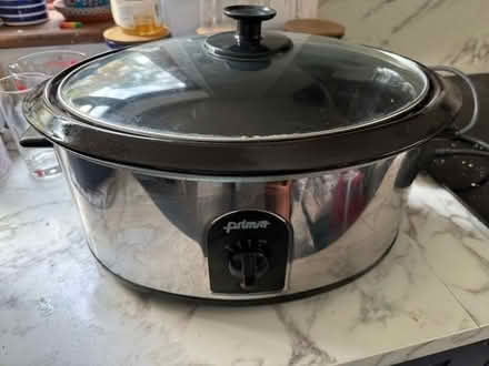 Photo of free Slow cooker (Bracknell Forest RG12) #1