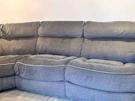 Photo of free 5 seater Electric Recliner sofa (Milton Keynes) #2