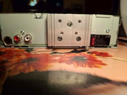 Photo of free radio (Chertsey KT16) #3