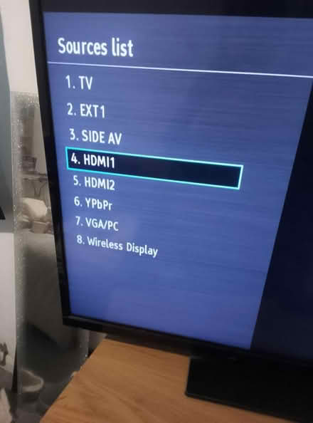 Photo of free 43 inch TV with remote control (Watford WD18) #4