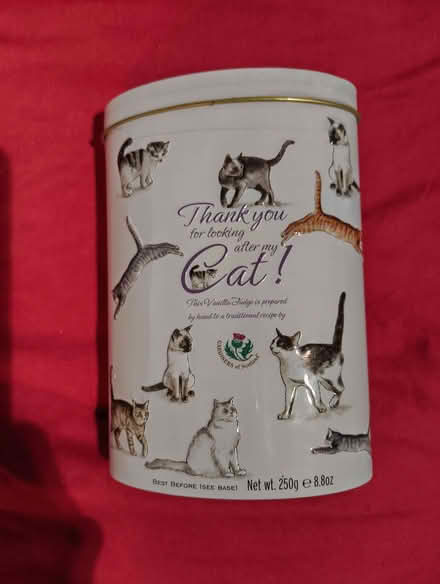 Photo of free Smallish Gift Tin (Margate CT9) #1