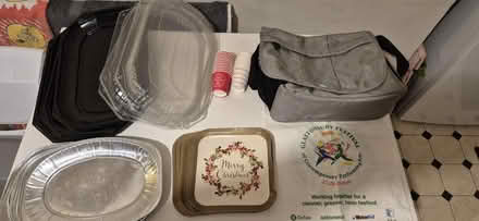 Photo of free Christmas plates and cups, sandwich trays and bags (Caversham RG4) #1