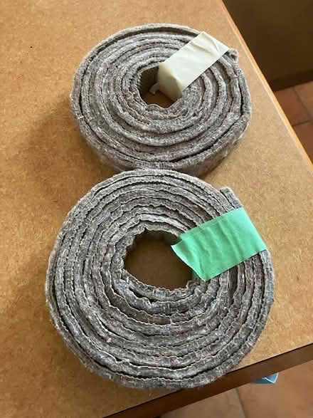 Photo of free small carpet underlay scraps (Huron and Wellington) #4