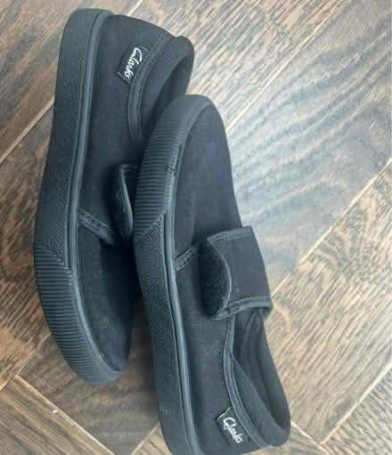Photo of free Kids plimsolls size 10 (SE24) #2