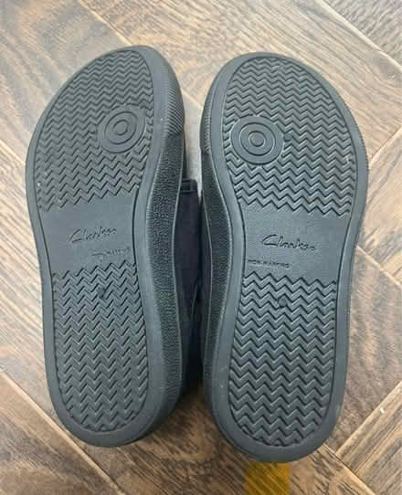 Photo of free Kids plimsolls size 10 (SE24) #3