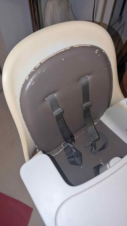 Photo of free High chair (NW3 London) #2