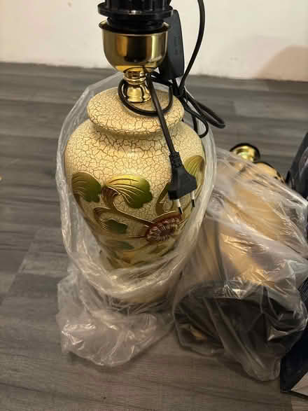 Photo of free Ceramice-cultrue Lamp (E4) #2