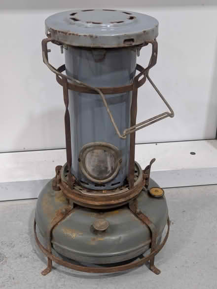 Photo of Alladin Paraffin Heater (Highbury N5) #1