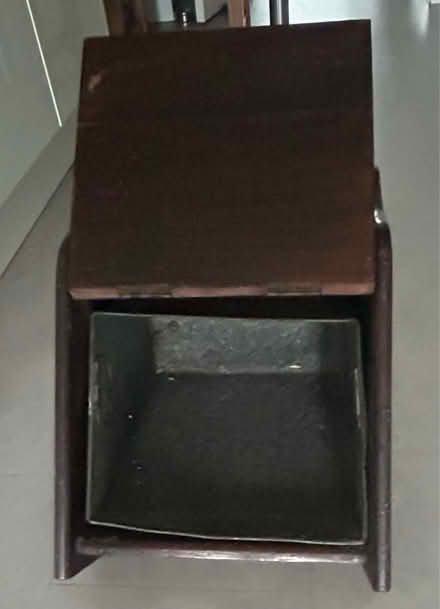 Photo of free Vintage Coal Scuttle (Willaston CH64) #4