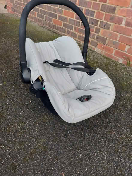 Photo of free Baby car seat 0 to 13kg, AL7 (Panshanger AL7) #1
