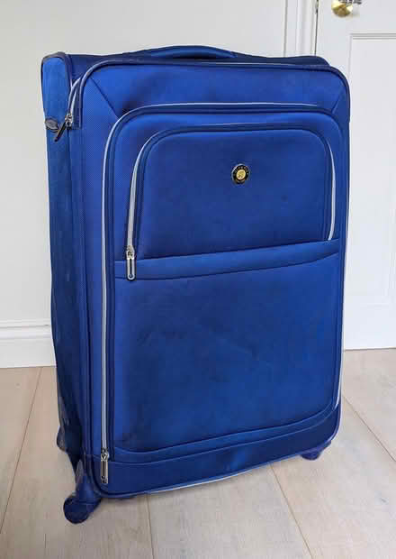 Photo of free Large suitcase (Islington N1) #1