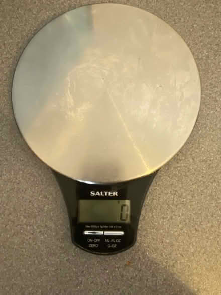 Photo of free Weighing scales (Jennett's Park RG12) #1
