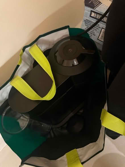 Photo of free Nespresso vertuo machine (Nw8) #1