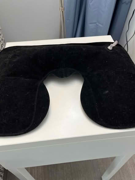 Photo of free inflatable airline neck pillow (Golden Triangle) #1