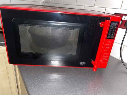 Photo of free Microwave (vange, basildon) #1