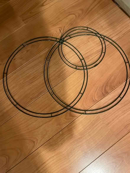 Photo of free Wire wreath frames (San Rafael CA) #1