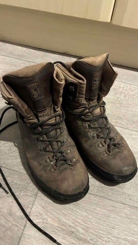 Photo of free Men's Altberg Hiking Boots Size 8 (PL1) #1