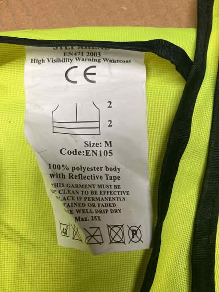 Photo of free Children’s hi vis (Prittlewell SS2) #2